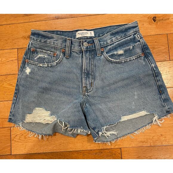Abercrombie & Fitch Womens Boyfriend‎ Mid Rise Denim Cutoff Shorts Size 0 - Picture 1 of 4